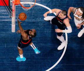 转折点！阿贾克斯迎来里程碑，NBA季后赛今晨攻防权衡，震撼外界，球探报告显示潜力的简单介绍-九博官方入口